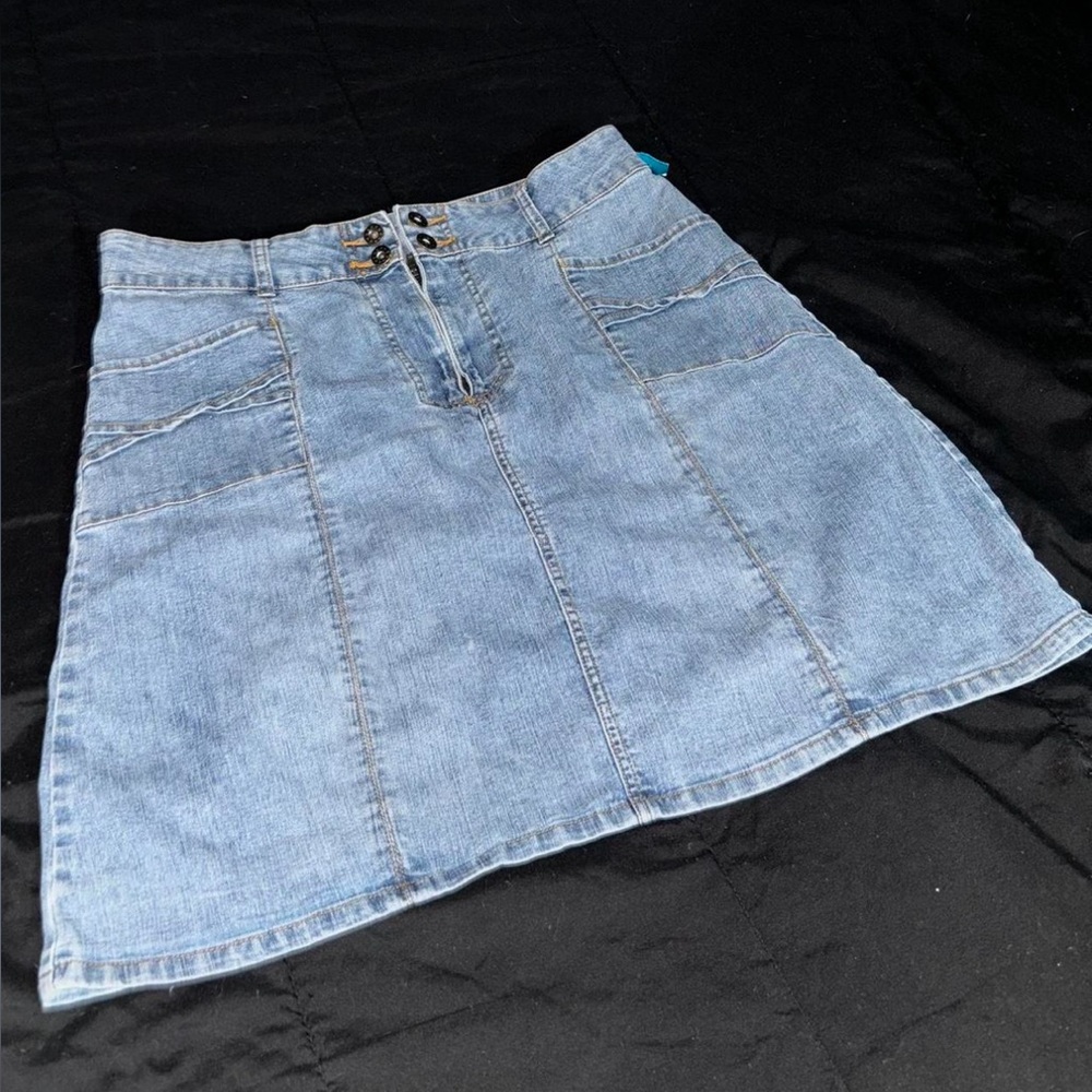 Denim & Co. Blue denim skirt